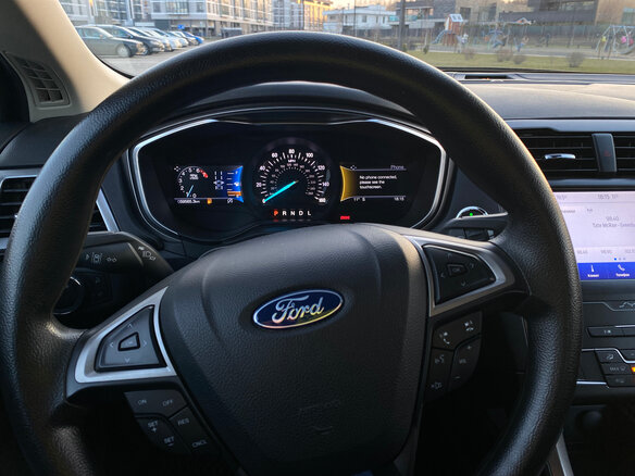 2020 Ford Fusion (North America) II Рестайлинг, чёрный, 1650000 рублей - вид 19