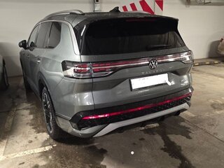 2025 Volkswagen Talagon I Рестайлинг, серый, 5600000 рублей, вид 4