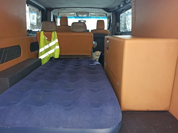 2012 Nissan NV-Series (1500/2500/3500), пурпурный, 2150000 рублей - вид 38