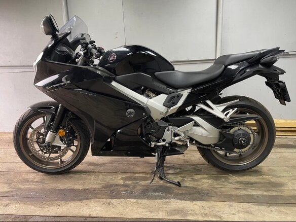 2015 Honda VFR 800, чёрный, 1215000 рублей