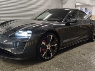 2021 Porsche Taycan 4S I, чёрный, 12000000 рублей, вид 1