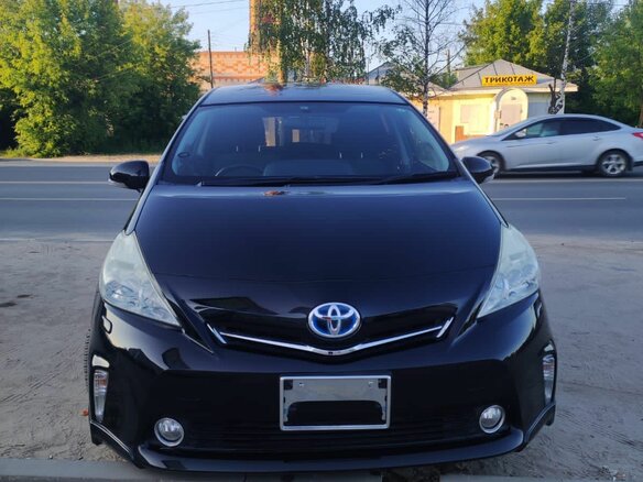 2013 Toyota Prius Alpha I (ZVW40/41), чёрный, 1350000 рублей - вид 6