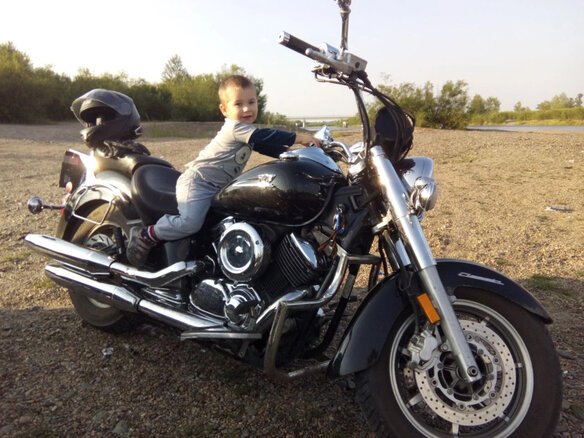 2007 Yamaha XVS1100, чёрный, 600000 рублей - вид 2
