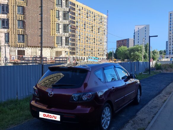 2008 Mazda 3 I (BK) Рестайлинг, красный, 600000 рублей - вид 9