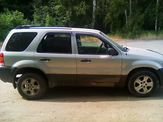 2004 Ford Escape I Рестайлинг, серебристый, 440000 рублей, вид 1