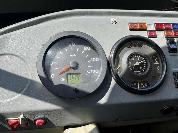 2015 ПАЗ 3205, белый, 1100000 рублей - вид 6