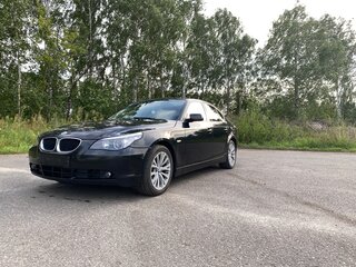 2004 BMW 5 серии 525i V (E60/E61), чёрный, 920000 рублей, вид 1