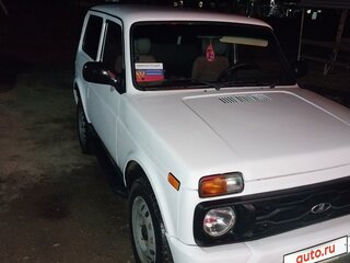 2012 Lada (ВАЗ) 2121 (4x4) I Рестайлинг, белый, 430000 рублей, вид 1