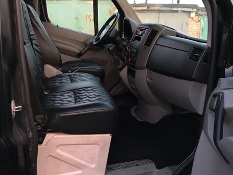 2008 Volkswagen Crafter, чёрный, 1600000 рублей, вид 3