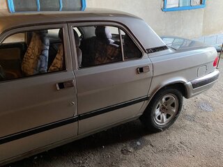 2002 ГАЗ 3110 «Волга», серебристый, 290000 рублей, вид 1