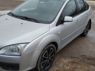 2006 Ford Focus II, серебристый, 555000 рублей, вид 3