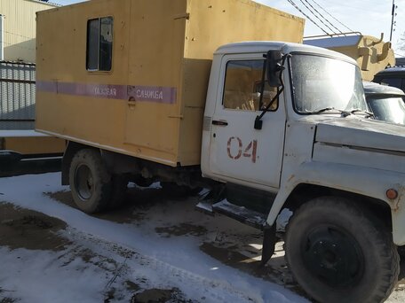 2001 ГАЗ 3307, белый, 235000 рублей, вид 3