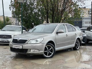 2012 Skoda Octavia II (A5) Рестайлинг, серый, 409000 рублей, вид 1