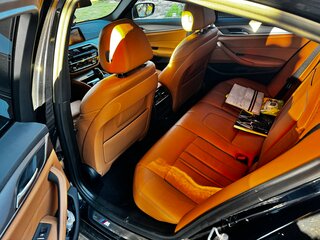 2019 BMW 5 серии 520d xDrive VII (G30/G31/G38), чёрный, 5050000 рублей, вид 5