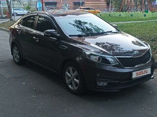 2015 Kia Rio III Рестайлинг, коричневый, 1200000 рублей, вид 3