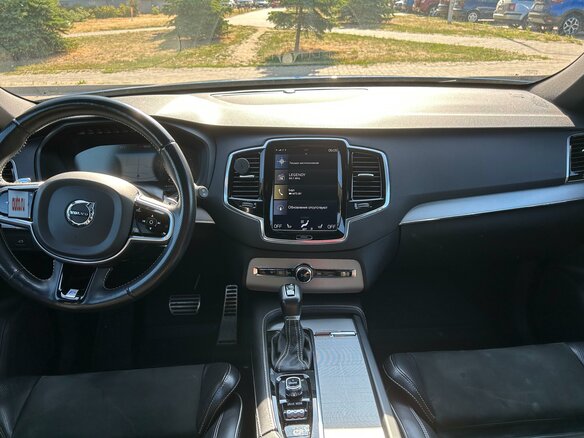 2017 Volvo XC90 II, синий, 2600000 рублей - вид 9