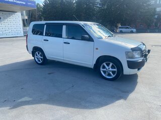 2004 Toyota Probox I, белый, 525000 рублей, вид 3