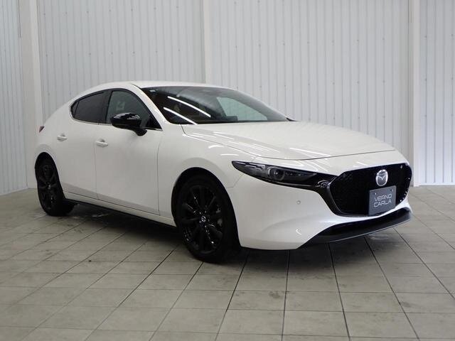 Открыть фотографии: Mazda 3 IV (BP)