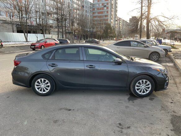 2019 Kia Forte III, серый, 2100000 рублей - вид 1