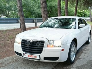 2008 Chrysler 300C I, белый, 400000 рублей, вид 1