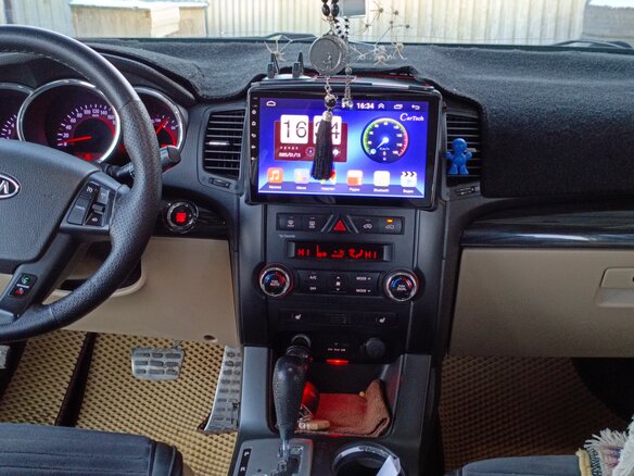 2011 Kia Sorento II, серебристый, 1570000 рублей - вид 8