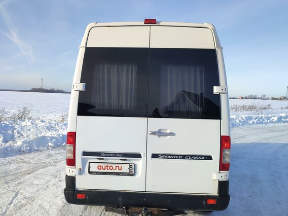 2014 Mercedes-Benz Sprinter Classic, белый, 5500000 рублей - вид 4