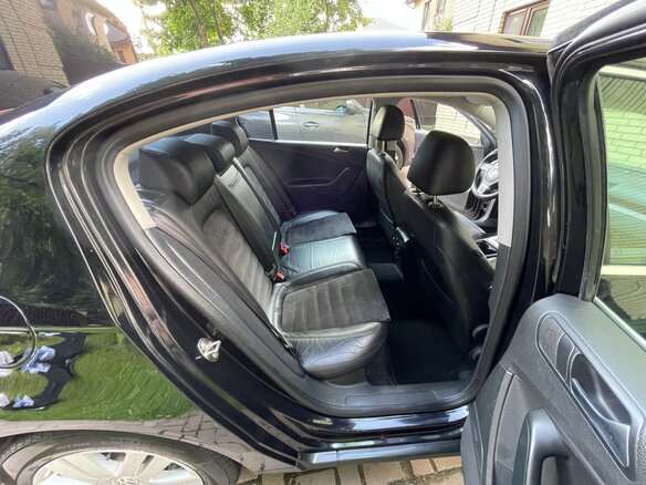 2010 Volkswagen Passat B6, чёрный, 950000 рублей - вид 19