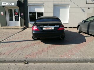 2005 Mercedes-Benz CLS 500 I (C219), чёрный, 1450000 рублей, вид 4