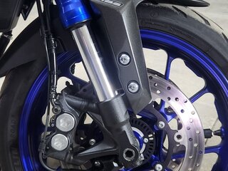 2016 Yamaha MT-09 Tracer (FJ-09), серый, 750000 рублей, вид 4