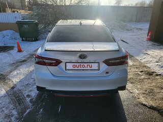 2022 Toyota Camry VIII (XV70) Рестайлинг, белый, 3200000 рублей, вид 4
