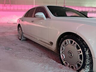 2012 Bentley Mulsanne II, белый, 7500000 рублей, вид 3