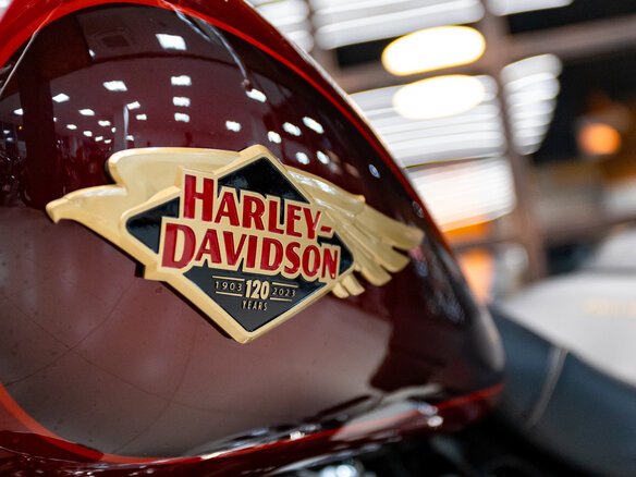2023 Harley-Davidson Heritage, красный - вид 32