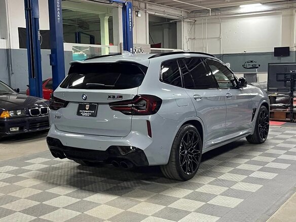 2022 BMW X3 M Competition I (F97) Рестайлинг, серебристый, 13796921 рублей - вид 3