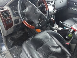 2004 Mitsubishi Pajero III Рестайлинг, серый, 750000 рублей, вид 3