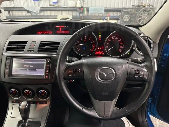 2011 Mazda Axela II, синий, 1150000 рублей - вид 14