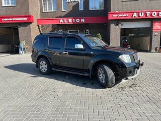 2007 Nissan Pathfinder III, чёрный, 900000 рублей, вид 3