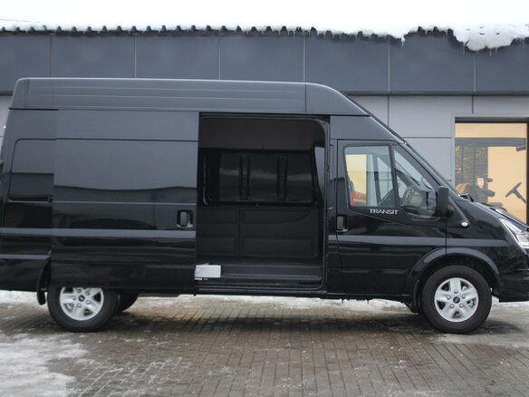2023 Ford Transit, чёрный - вид 4