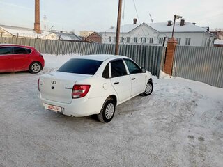 2015 Lada (ВАЗ) Granta I, белый, 590000 рублей, вид 4