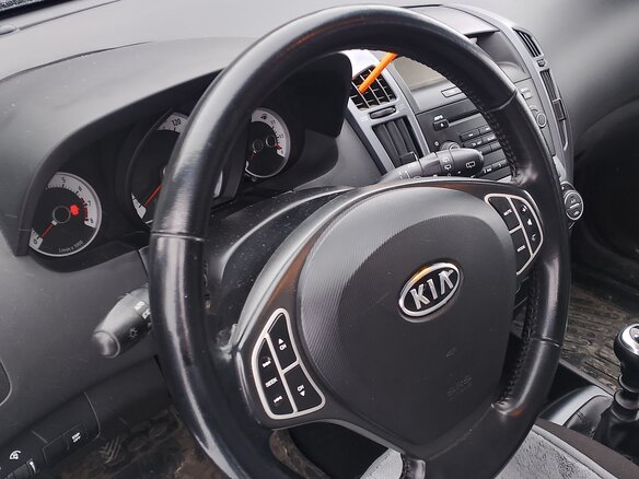 2009 Kia Ceed I, серый, 950000 рублей - вид 4