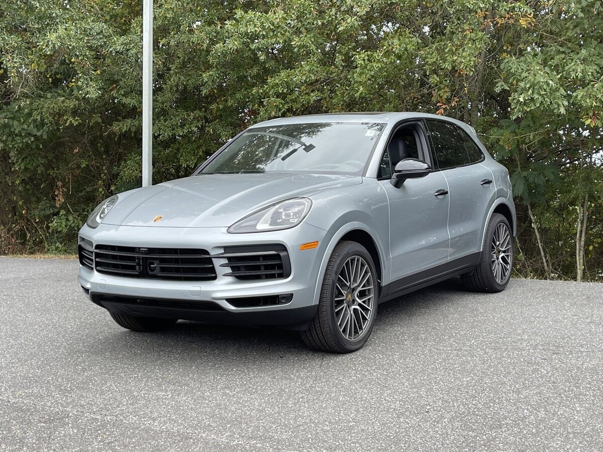 Открыть фотографии: Porsche Cayenne III