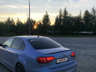 2015 Volkswagen Jetta VI Рестайлинг, голубой, 1300000 рублей, вид 5