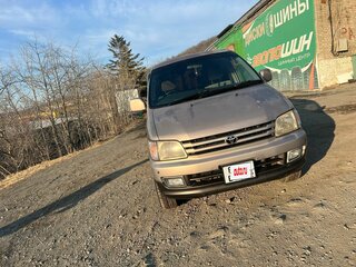 1998 Toyota Town Ace Noah III, серый, 610000 рублей, вид 2