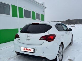 2012 Opel Astra J, белый, 420000 рублей, вид 3