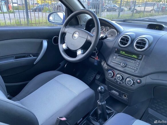 2008 Chevrolet Aveo I Рестайлинг, синий, 450000 рублей - вид 8