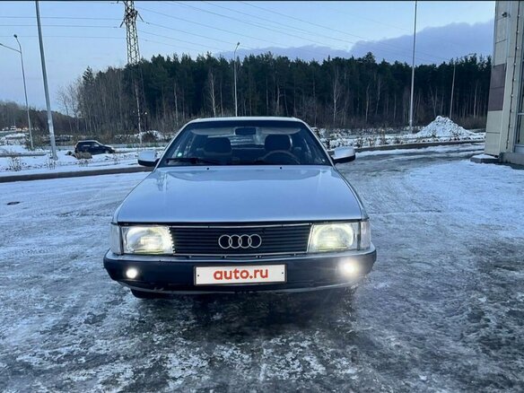 1986 Audi 100 III (C3), серебристый, 190000 рублей - вид 1