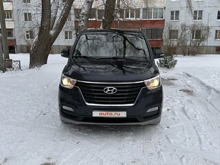 2020 Hyundai H-1 II Рестайлинг 2, синий, 3250000 рублей, вид 2
