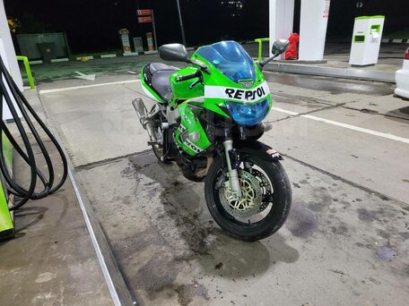2001 Honda VTR 1000, зелёный, 360000 рублей, вид 1