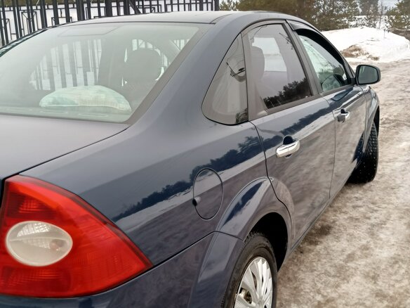 2010 Ford Focus II Рестайлинг, синий, 650000 рублей - вид 11