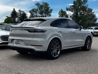 2022 Porsche Cayenne Turbo III, серебристый, 21311105 рублей, вид 4