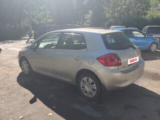 2007 Toyota Auris I, серебристый, 700000 рублей, вид 3